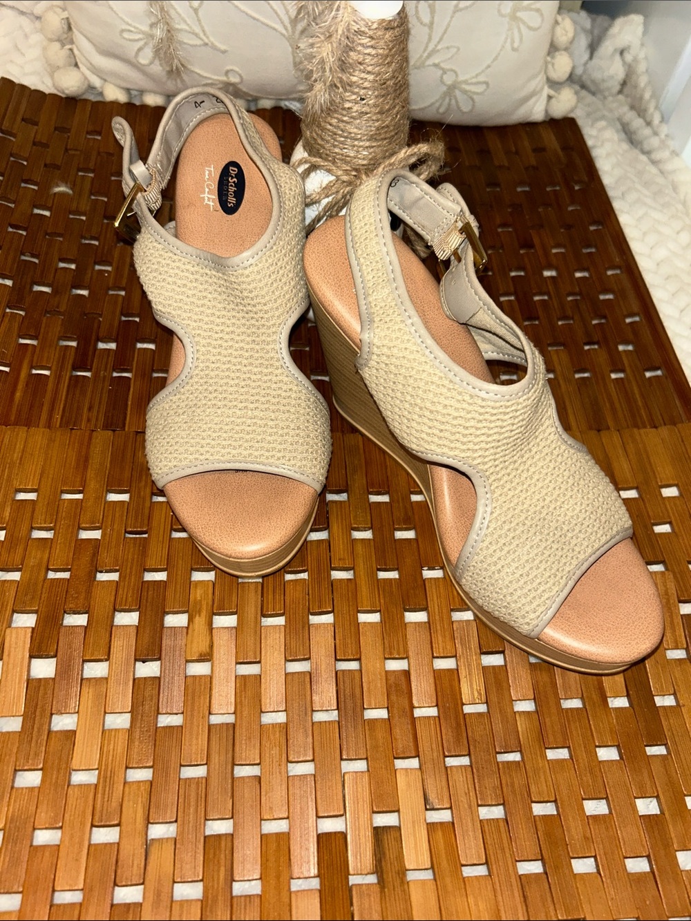 Dr. Scholl's Cream Knit Wedge Sandals with Ankle Strap